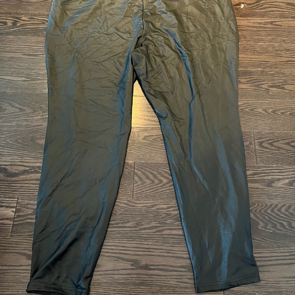 Faux leather pants tights  (high waist band) - Picture 7 of 7